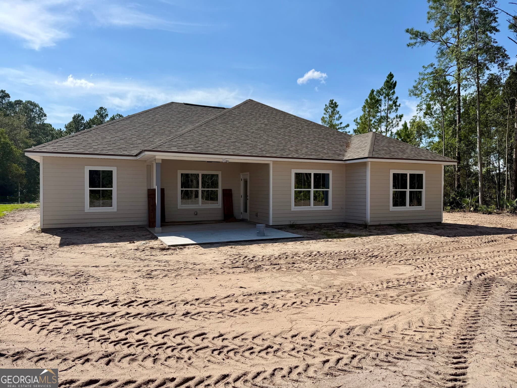 4 bedroom, 2 bathroom, 2,008 sq ft single family residence for sale at 104 Shelton Place, Kingsland, GA 31548 — photo 4