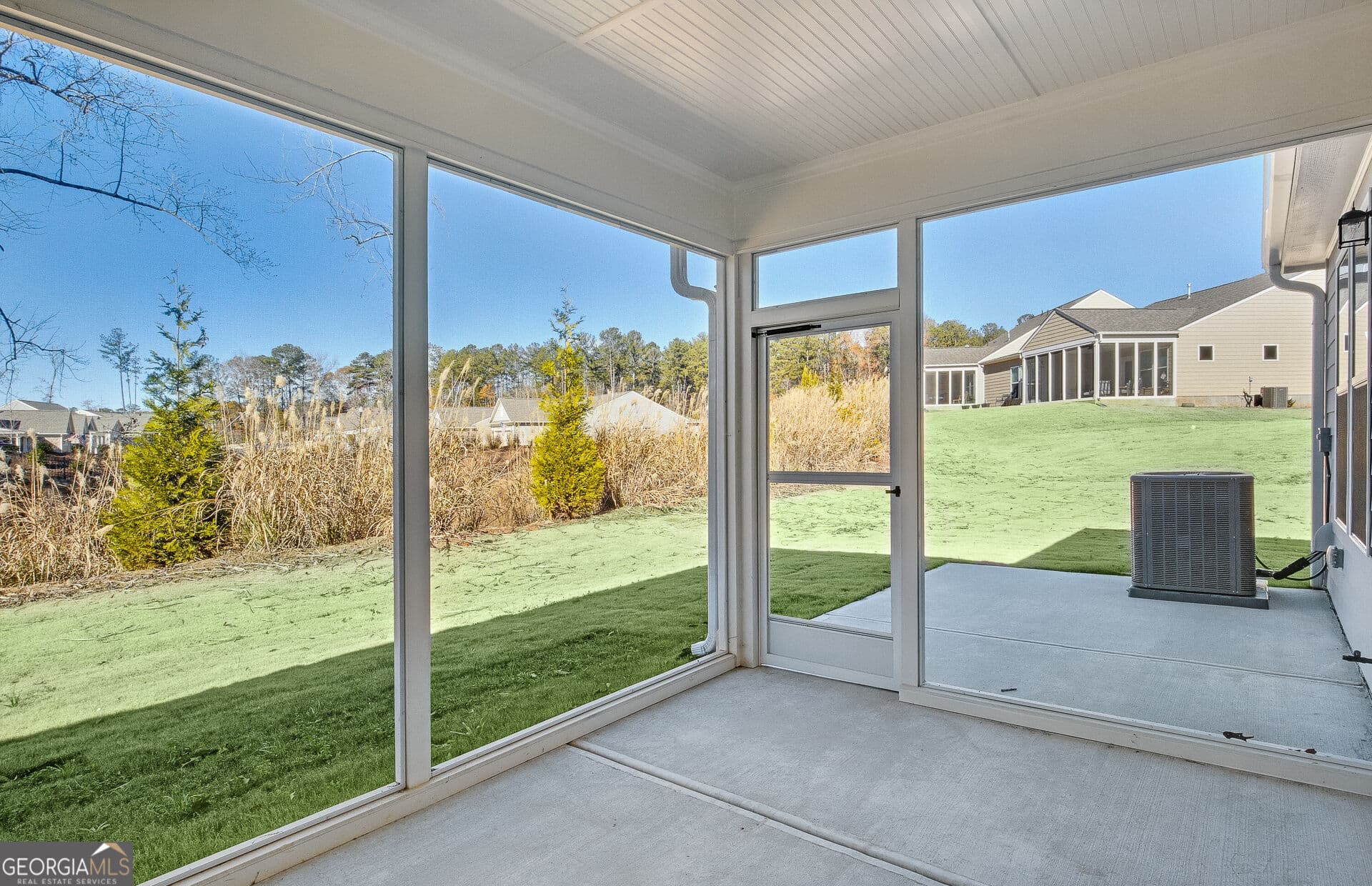 2 bedroom, 2 bathroom, 1,951 sq ft single family residence for sale at 1181 Little Shoals Road, Greensboro, GA 30642 — photo 6