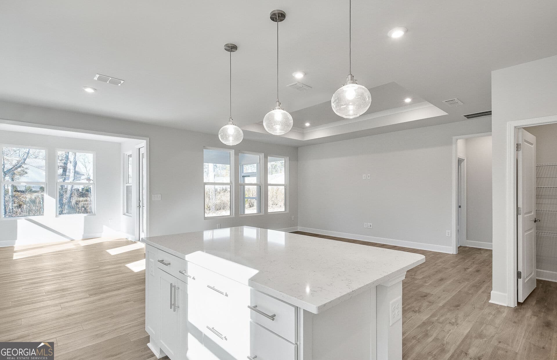 2 bedroom, 2 bathroom, 1,951 sq ft single family residence for sale at 1181 Little Shoals Road, Greensboro, GA 30642 — photo 4