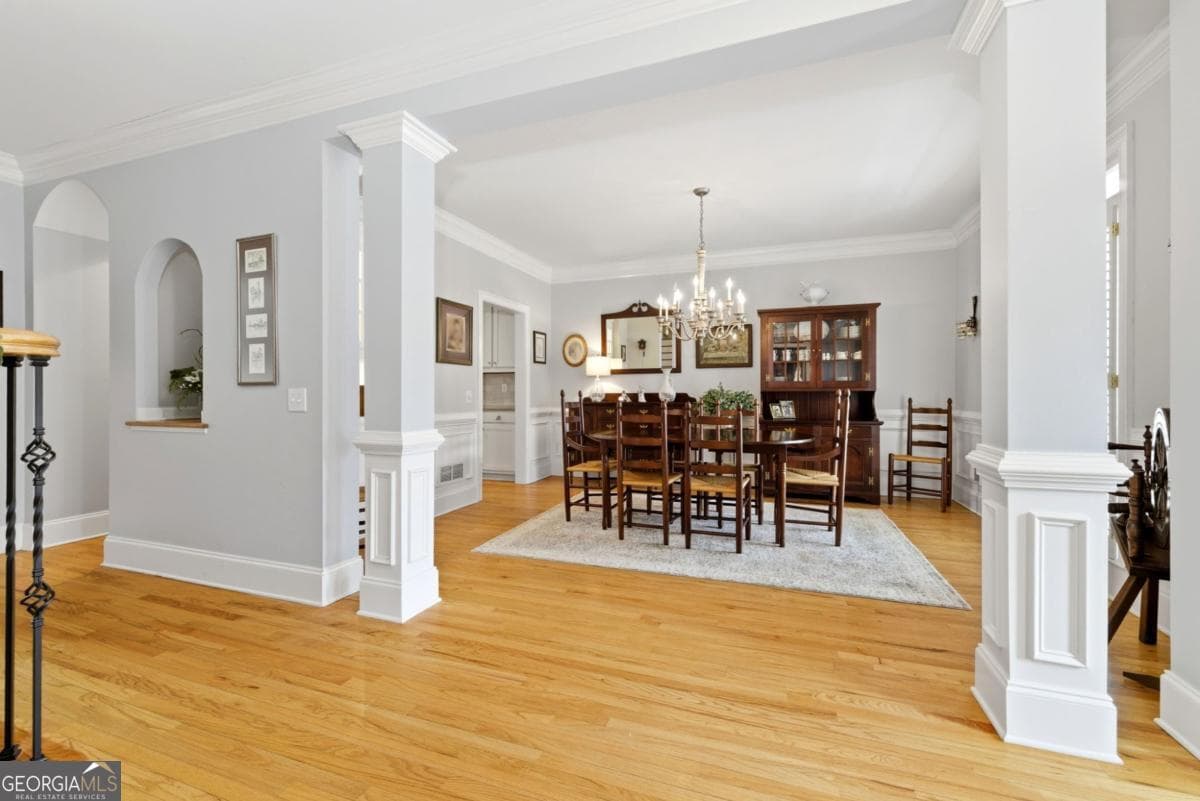 5 bedroom, 4.5 bathroom, 6,824 sq ft single family residence for sale at 2298 Bright Water Drive, Snellville, GA 30078 — photo 7