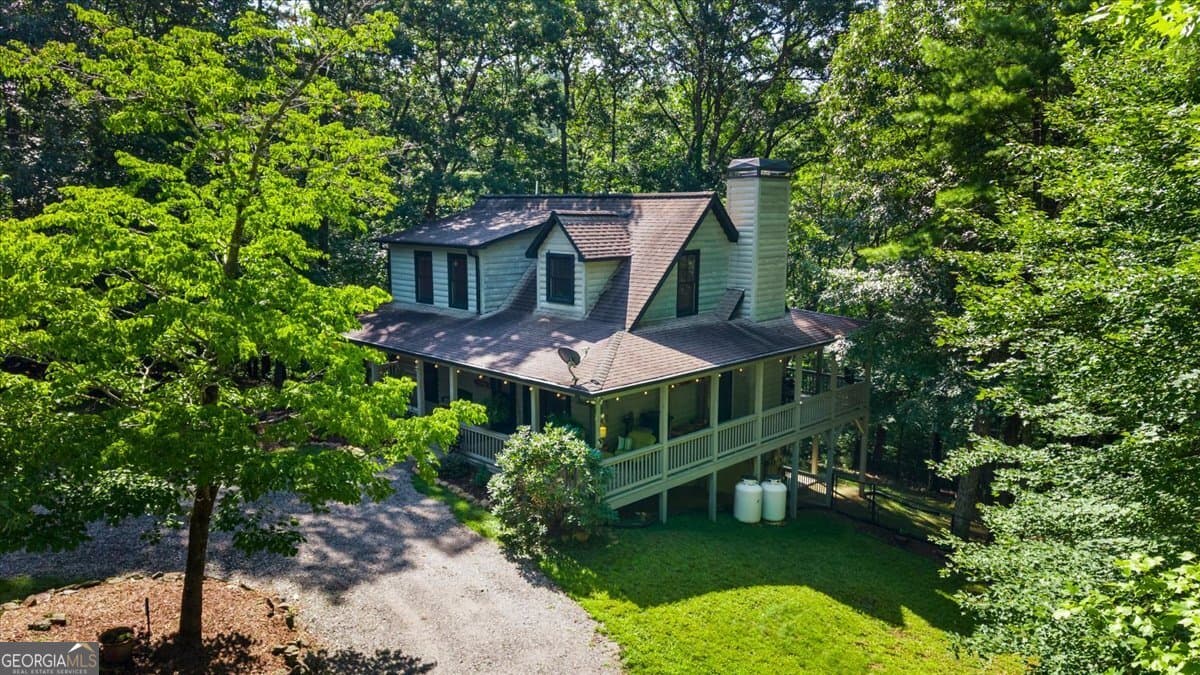 2 bedroom, 3 bathroom cabin,single family residence for sale at 808 Granite Drive 39A, Hayesville, NC 28904 — photo 2