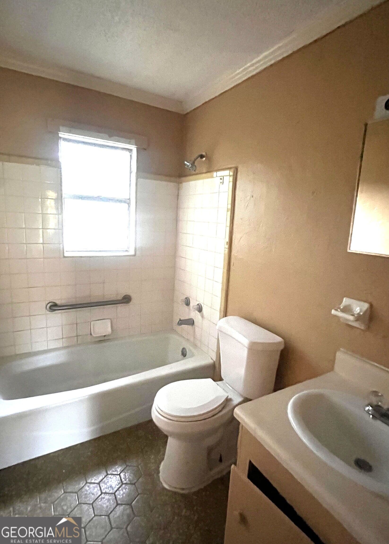 multi family,duplex for sale at 408 Emily Avenue, Albany, GA 31701 — photo 5