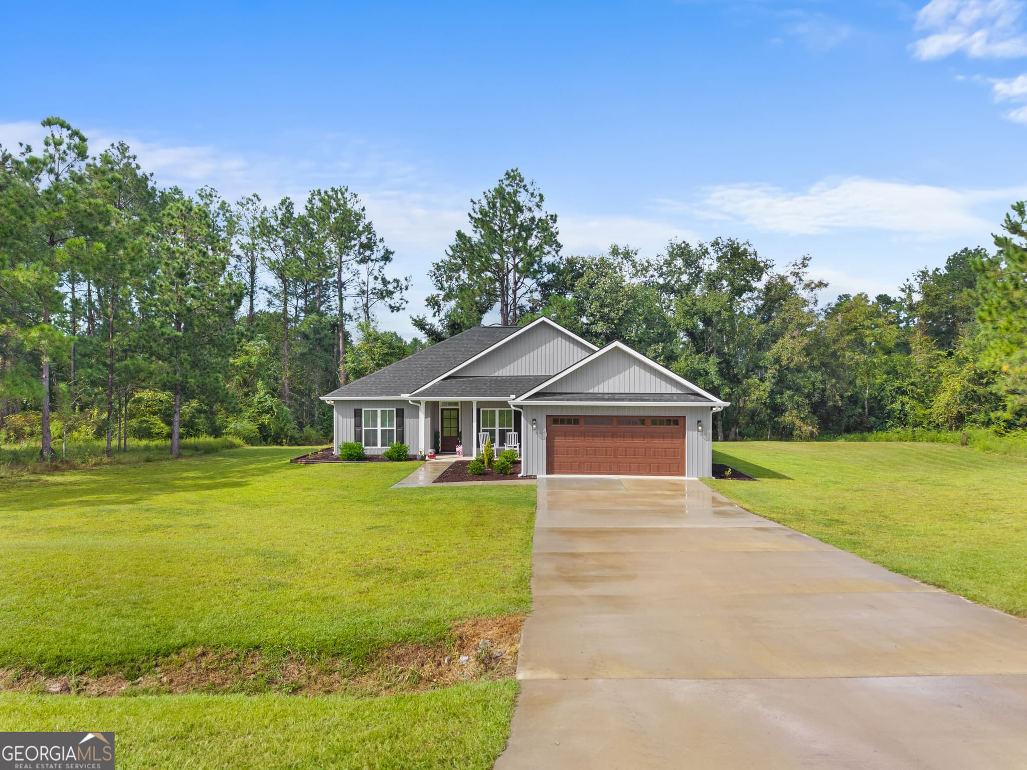 4 bedroom, 2 bathroom, 1,620 sq ft single family residence for sale at 692 Wildflower Circle, Metter, GA 30439
