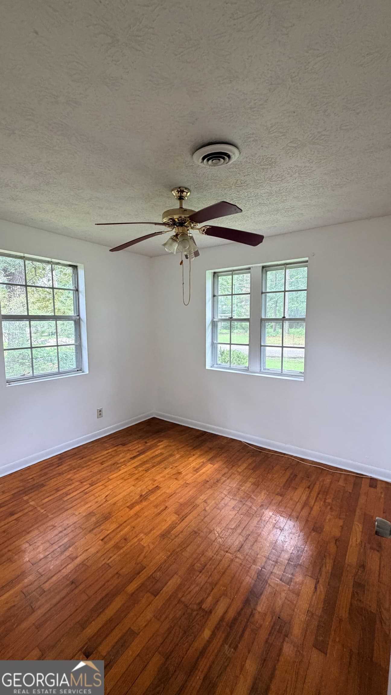 3 bedroom, 2 bathroom, 1,340 sq ft single family residence for sale at 203 Salem Drive, Rome, GA 30165 — photo 7