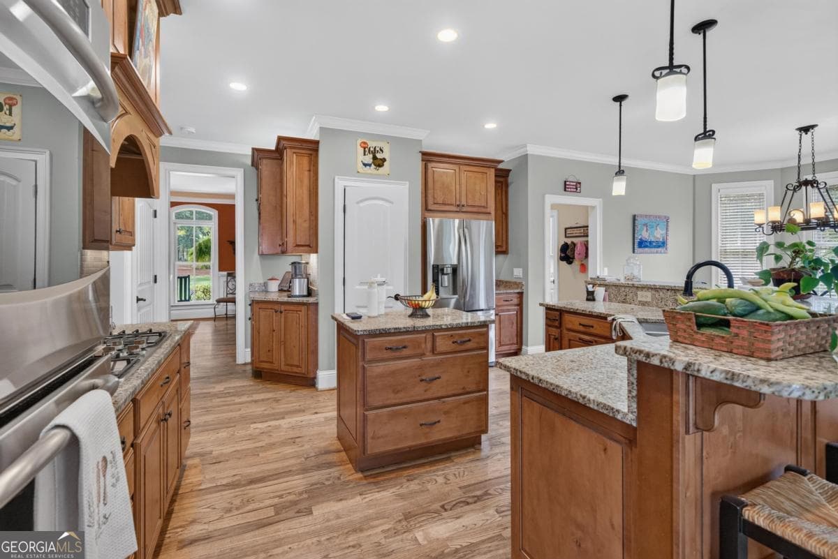 5 bedroom, 6 bathroom, 6,526 sq ft single family residence for sale at 132 Country Lane, Eatonton, GA 31024 — photo 10