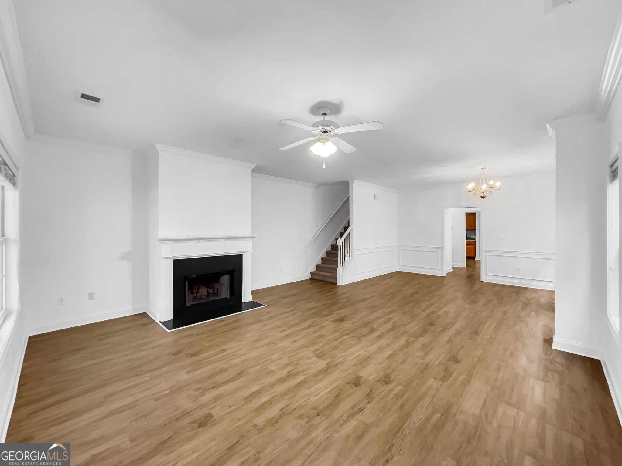 3 bedroom, 2.5 bathroom, 1,980 sq ft single family residence for sale at 242 Wiltshire Drive, Athens, GA 30605 — photo 5