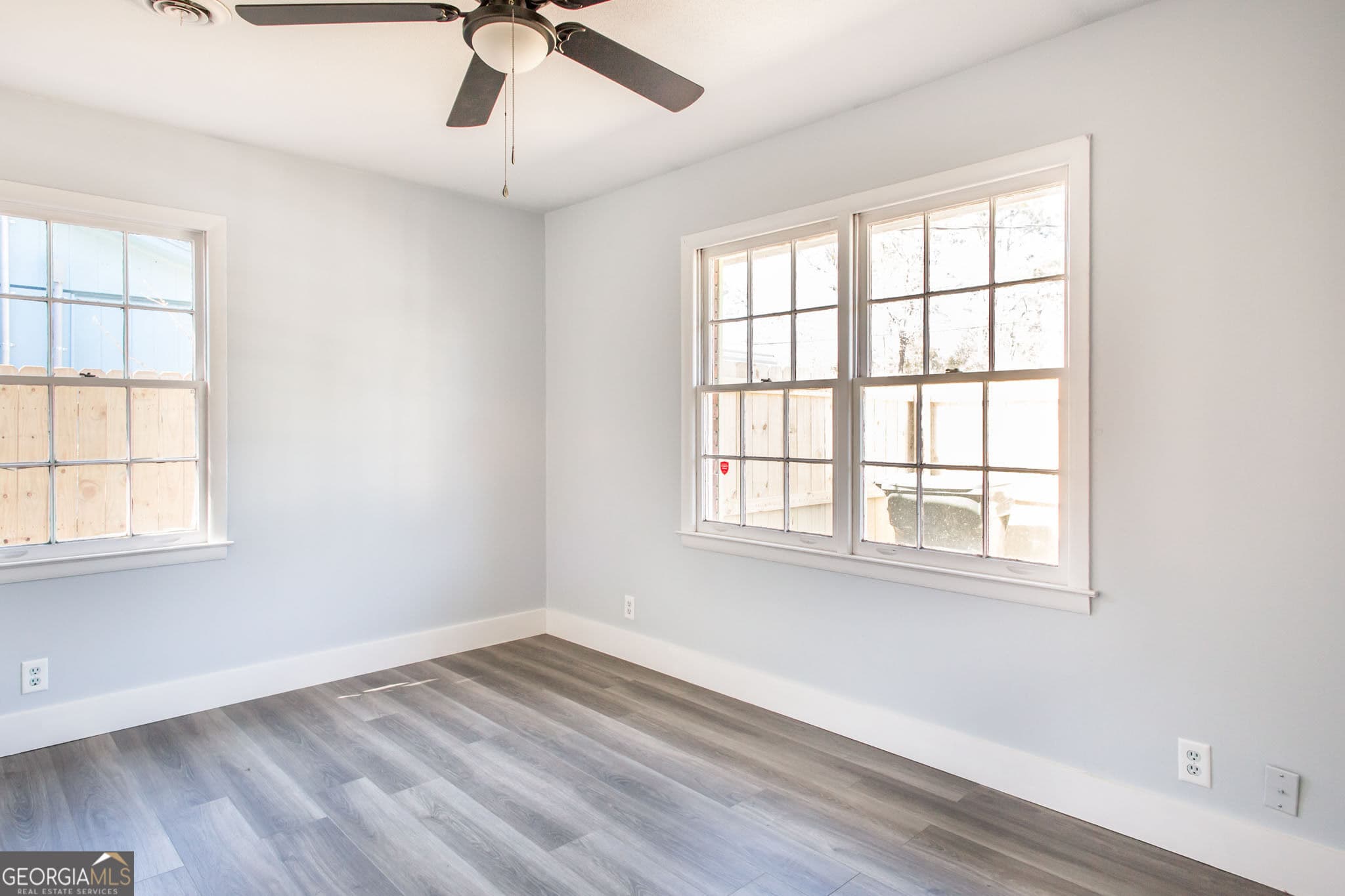 4 bedroom, 1.5 bathroom, 1,225 sq ft single family residence for rent at 110 Kentshire Avenue, Brunswick, GA 31525 for $1,950 a month — photo 3