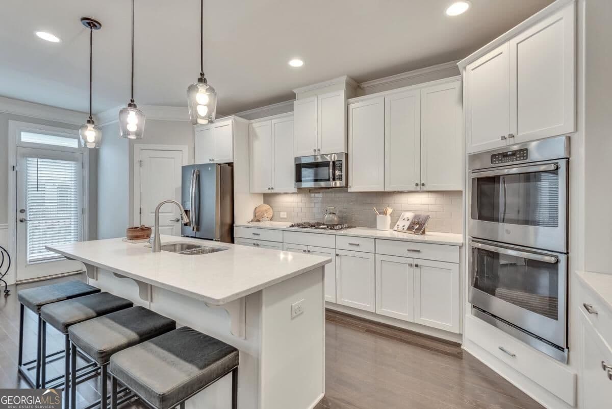 4 bedroom, 3.5 bathroom, 2,421 sq ft townhouse for sale at 4164 Butler Drive, Atlanta, GA 30341 — photo 9