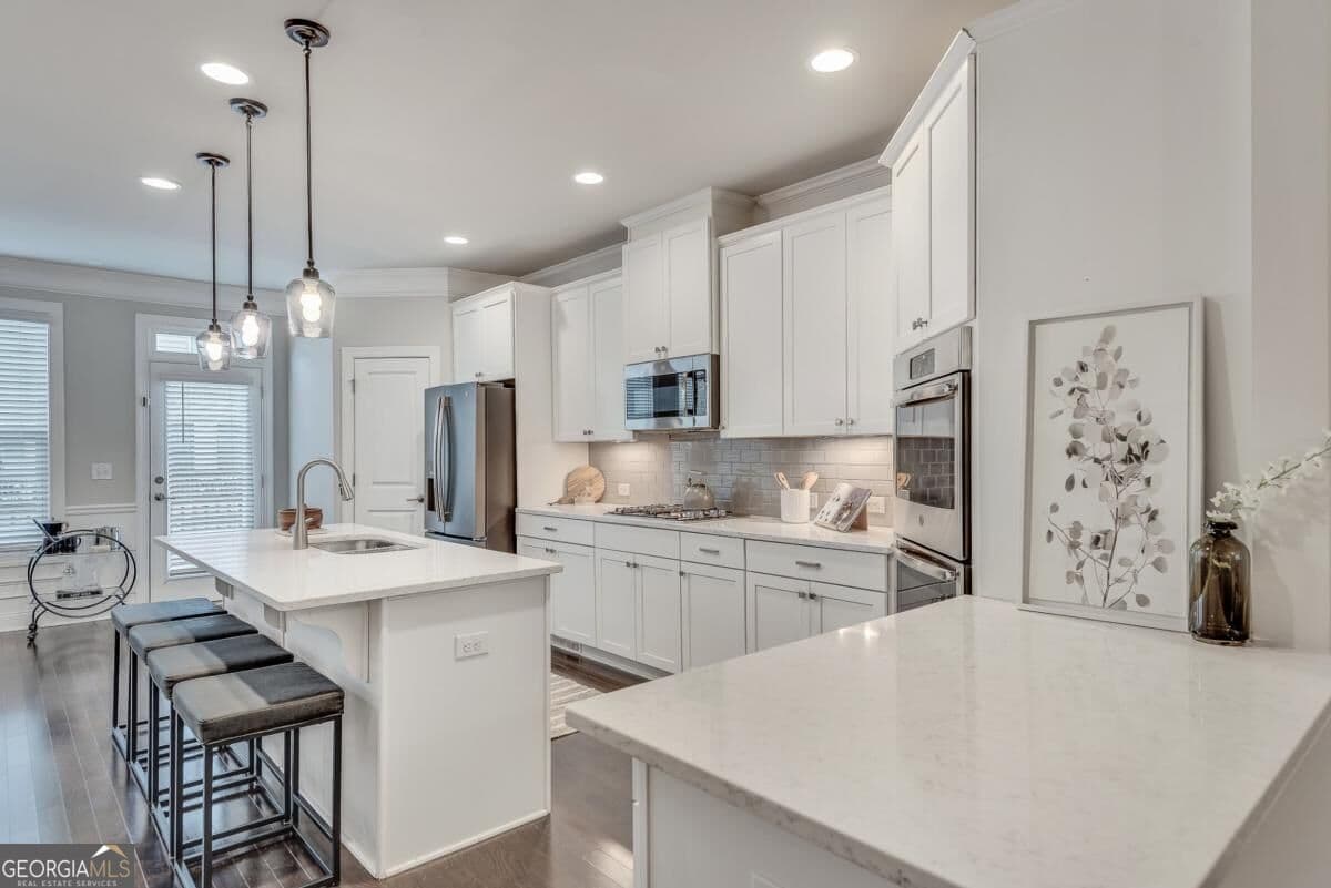 4 bedroom, 3.5 bathroom, 2,421 sq ft townhouse for sale at 4164 Butler Drive, Atlanta, GA 30341 — photo 8