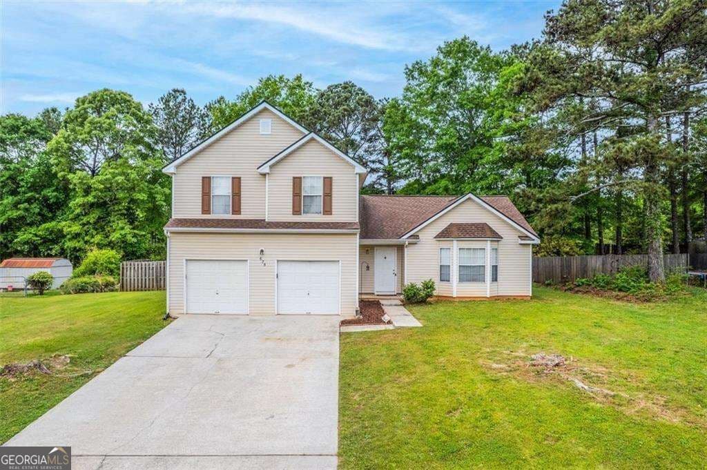 3 bedroom, 2.5 bathroom, 2,047 sq ft single family residence for sale at 675 Michael Circle, Monroe, GA 30655 — photo 1 of 34