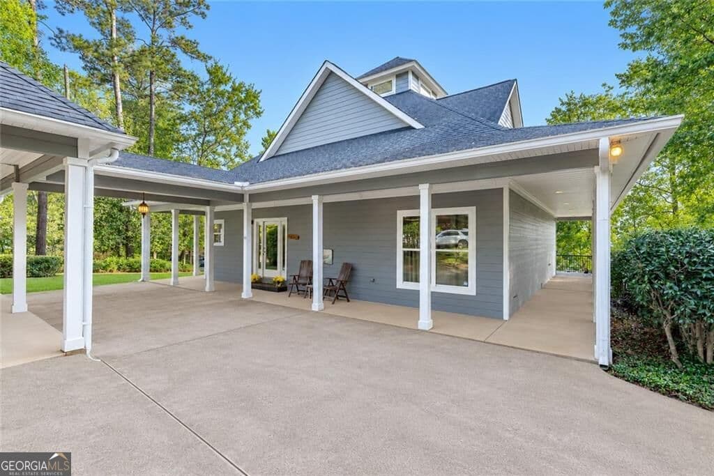 5 bedroom, 4 bathroom, 4,037 sq ft single family residence for sale at 789 LEE ROAD 370, Valley, AL 36854 — photo 5