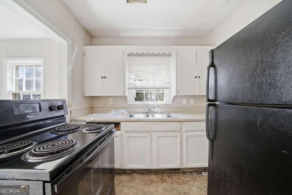 3 bedroom, 1 bathroom, 1,104 sq ft single family residence for sale at 1564 Columbia Drive, Decatur, GA 30032 — photo 5