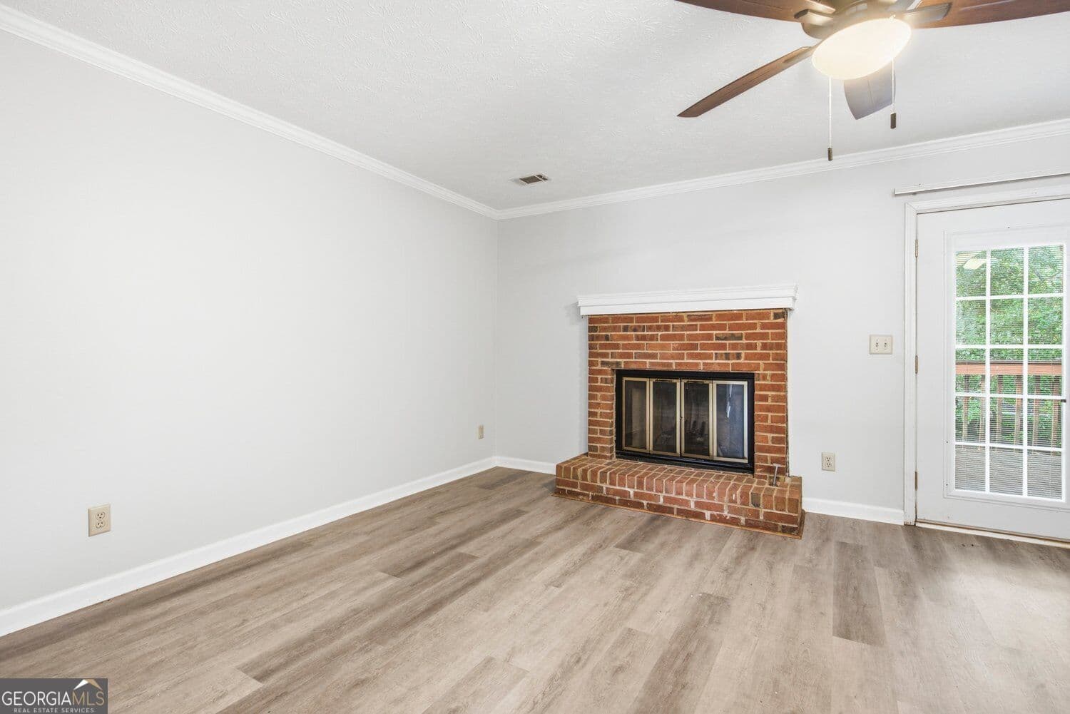 3 bedroom, 2.5 bathroom, 2,174 sq ft townhouse for sale at 222 Forkner Drive 26, Decatur, GA 30030 — photo 7