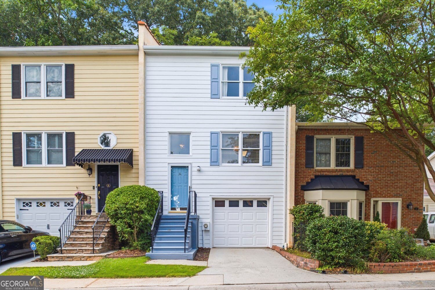 3 bedroom, 2.5 bathroom, 2,174 sq ft townhouse for sale at 222 Forkner Drive 26, Decatur, GA 30030 — photo 3