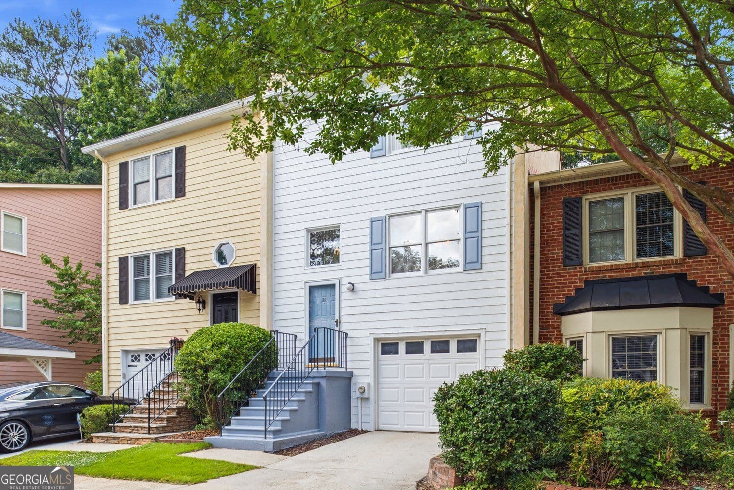 3 bedroom, 2.5 bathroom, 2,174 sq ft townhouse for sale at 222 Forkner Drive 26, Decatur, GA 30030 — photo 1 of 28