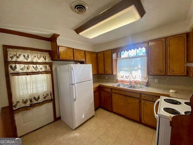 3 bedroom, 2 bathroom, 1,066 sq ft single family residence for sale at 3022 36th Avenue, Lanett, AL 36863 — photo 6