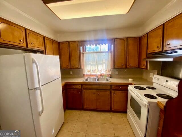 3 bedroom, 2 bathroom, 1,066 sq ft single family residence for sale at 3022 36th Avenue, Lanett, AL 36863 — photo 4