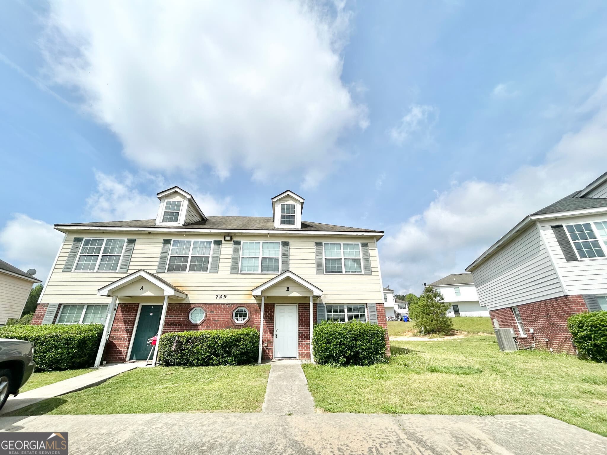 4 bedroom, 2.5 bathroom, 1,472 sq ft townhouse for rent at 729 Wheel House Lane B, Monroe, GA 30655 for $1,425 a month — photo 1 of 1