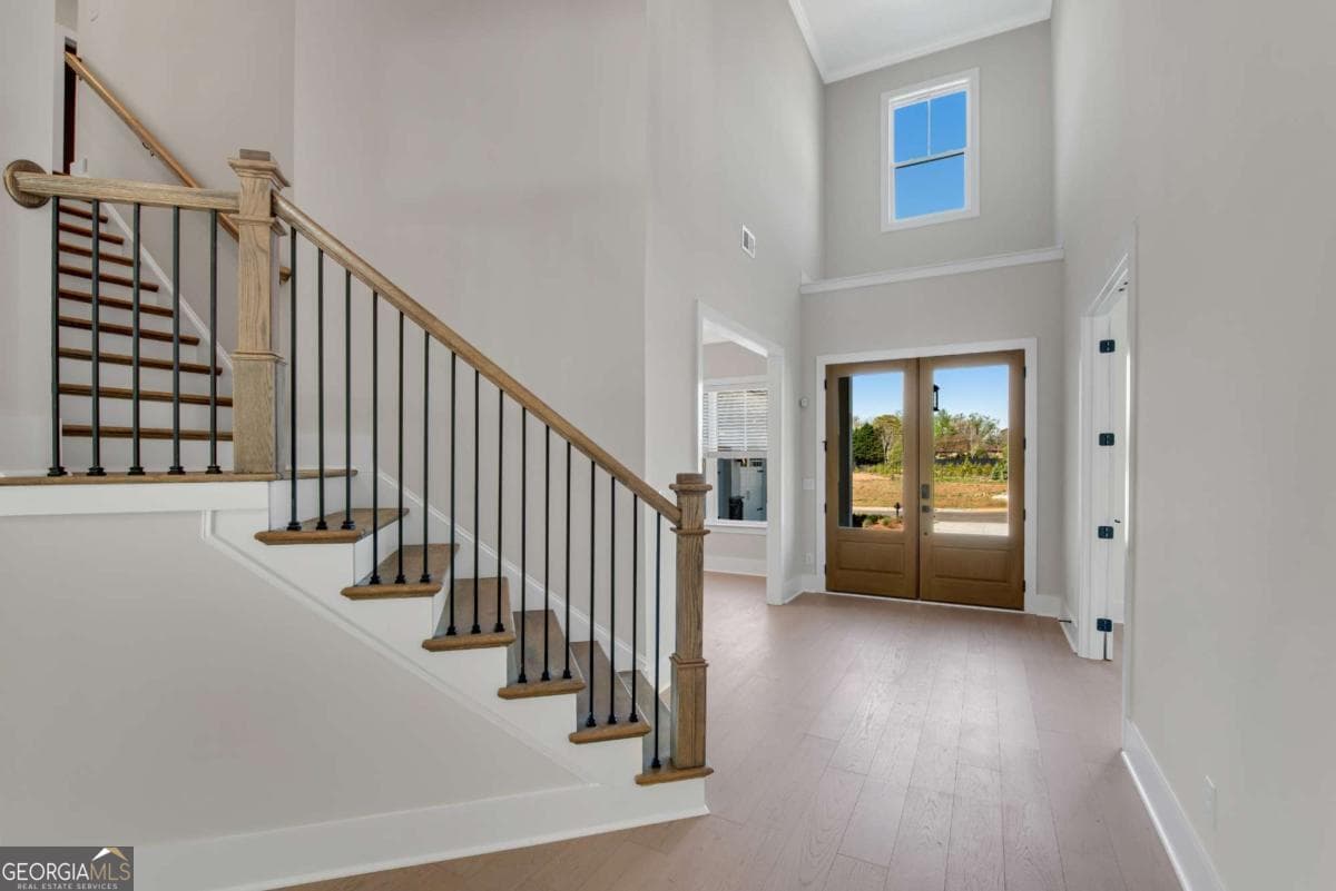 5 bedroom, 5.5 bathroom, 4,000 sq ft single family residence for sale at 685 Caney Fork Road, Alpharetta, GA 30005 — photo 7