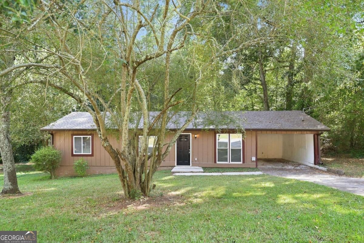3 bedroom, 1 bathroom single family residence for rent at 10140 Morris Drive, Covington, GA 30014 for $1,380 a month — photo 1 of 1