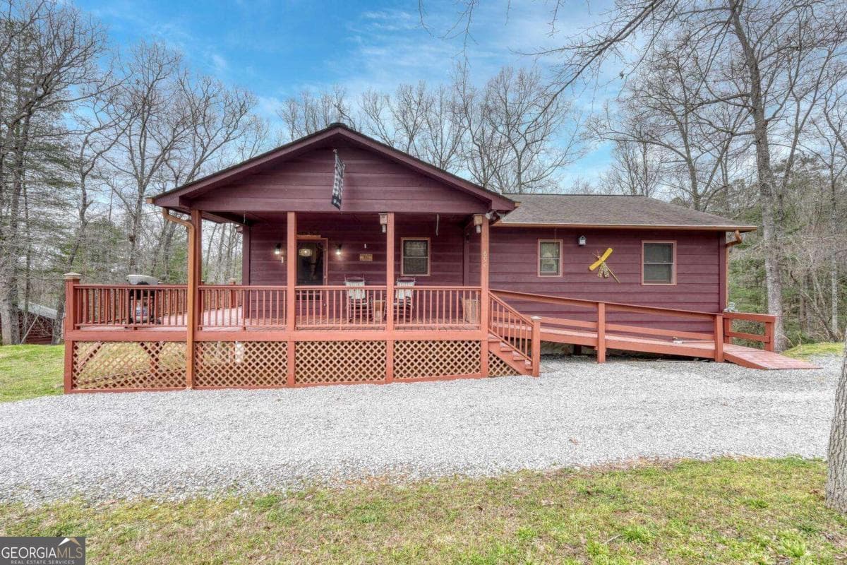 3 bedroom, 3 bathroom cabin,single family residence for sale at 694 Hilltop Road, Murphy, NC 28906 — photo 4