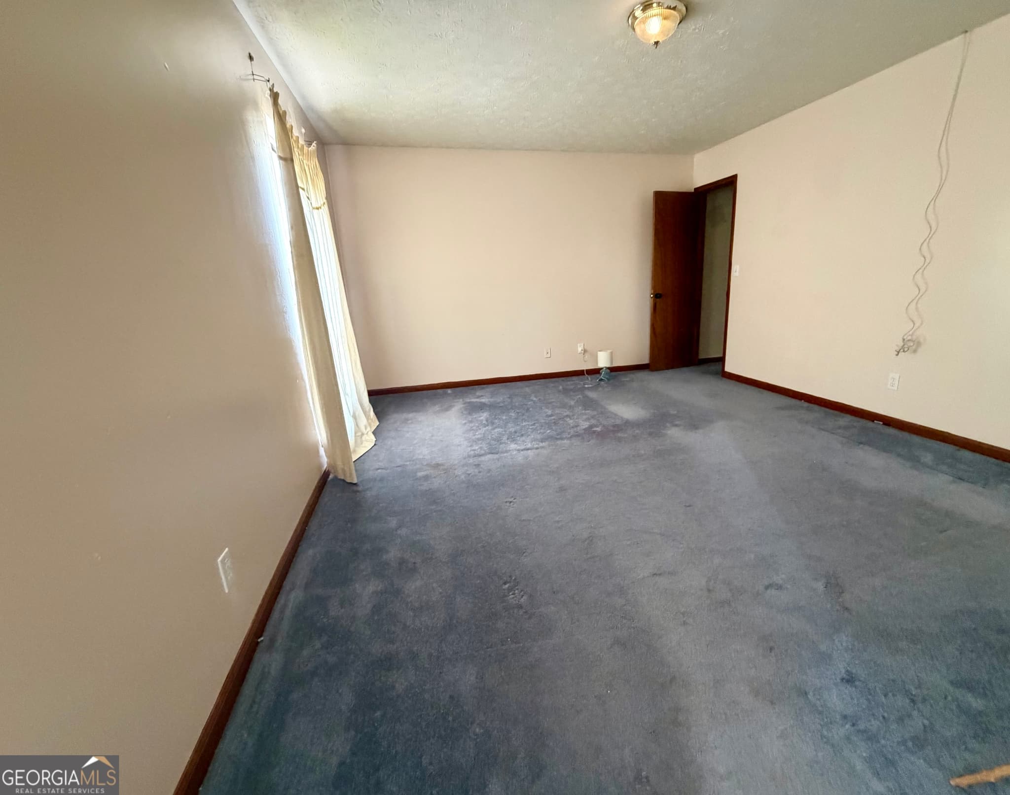 3 bedroom, 2 bathroom, 1,456 sq ft single family residence for rent at 5185 Paisley Court, Lilburn, GA 30047 for $2,250 a month — photo 4