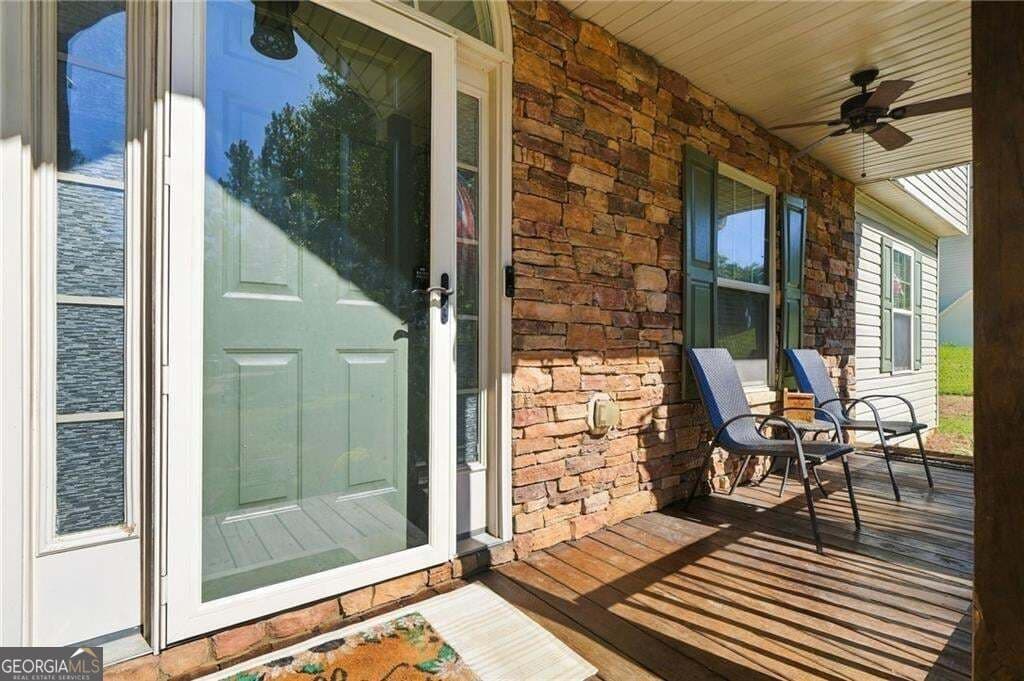 4 bedroom, 3 bathroom, 2,204 sq ft single family residence for sale at 37 Jacobs Bend, Talking Rock, GA 30175 — photo 3