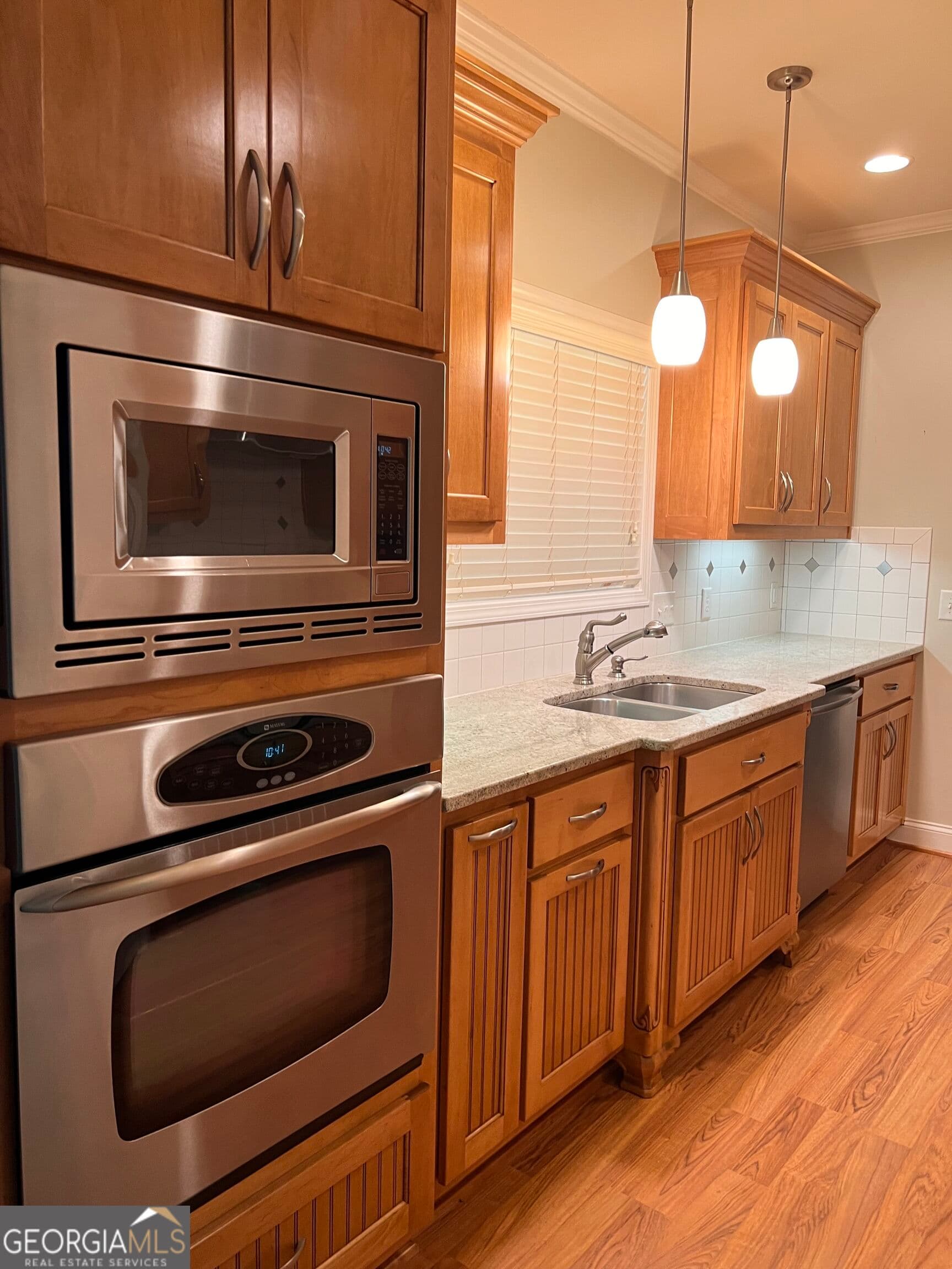 3 bedroom, 3 bathroom, 2,222 sq ft single family residence for rent at 7505 Whitmire Road, Cumming, GA 30028 for $2,800 a month — photo 4