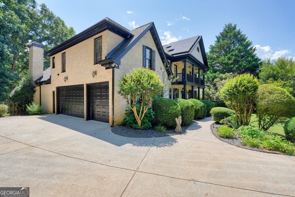 5 bedroom, 6 bathroom, 6,546 sq ft single family residence for sale at 110 Ridge View Drive, Ball Ground, GA 30107 — photo 5