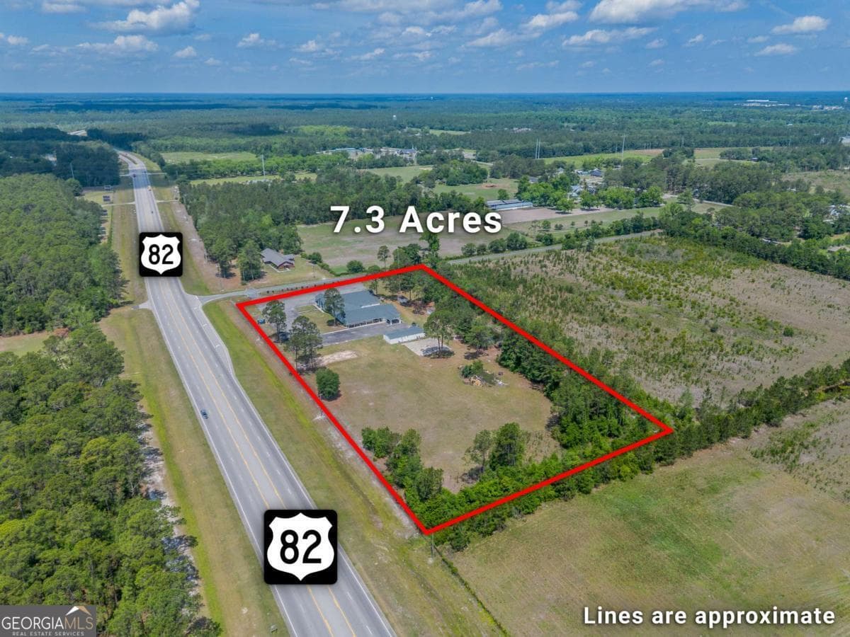 commercial for sale at 128 University Boulevard, Waycross, GA 31503 — photo 2