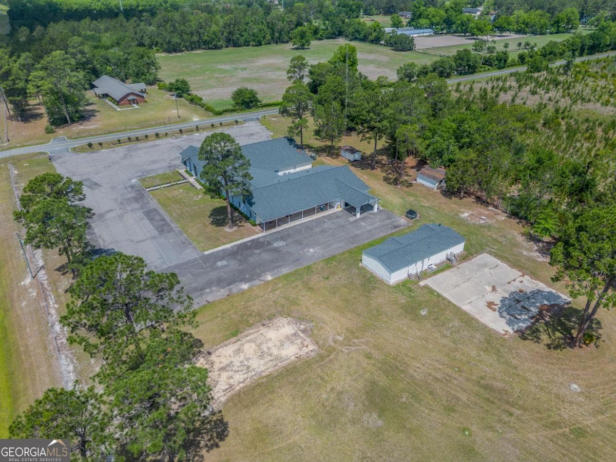 commercial for sale at 128 University Boulevard, Waycross, GA 31503 — photo 8
