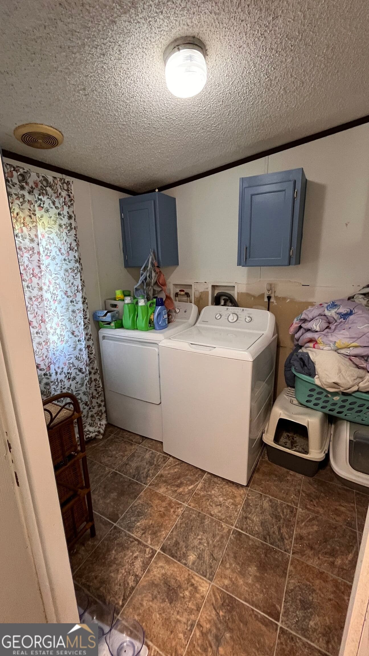 5 bedroom, 2 bathroom, 2,280 sq ft manufactured home,single family residence for sale at 101 Shady Lane Road, Mcrae-Helena, GA 31037 — photo 4
