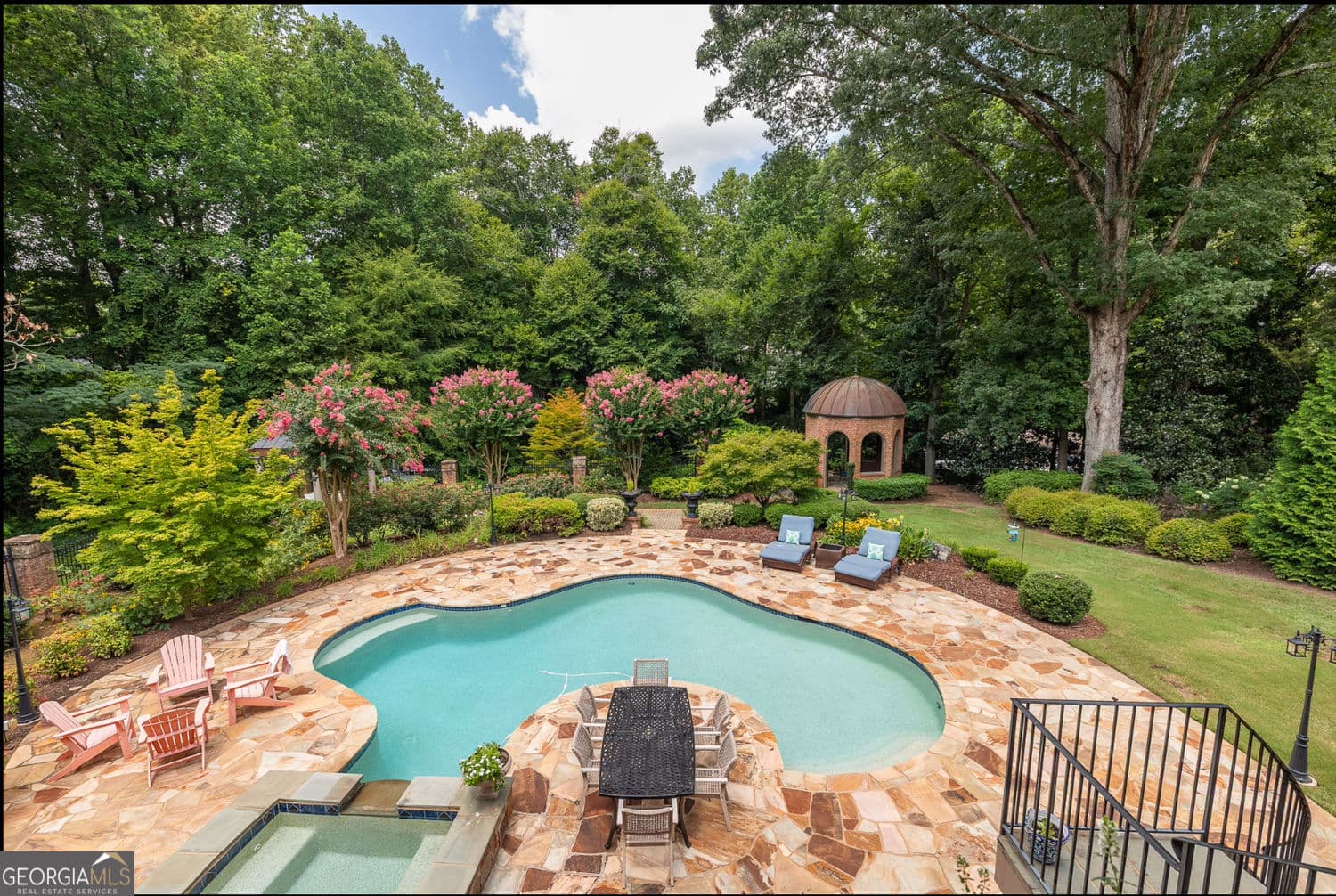 6 bedroom, 6.5 bathroom, 8,695 sq ft single family residence for sale at 280 Old Ivy Road, Atlanta, GA 30342 — photo 6