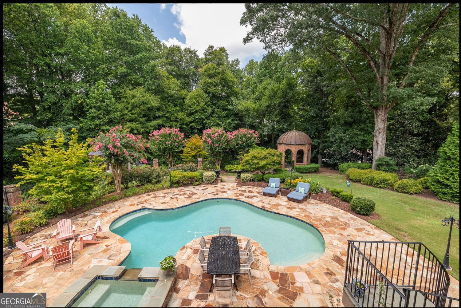 6 bedroom, 6.5 bathroom, 8,695 sq ft single family residence for sale at 280 Old Ivy Road, Atlanta, GA 30342 — photo 7