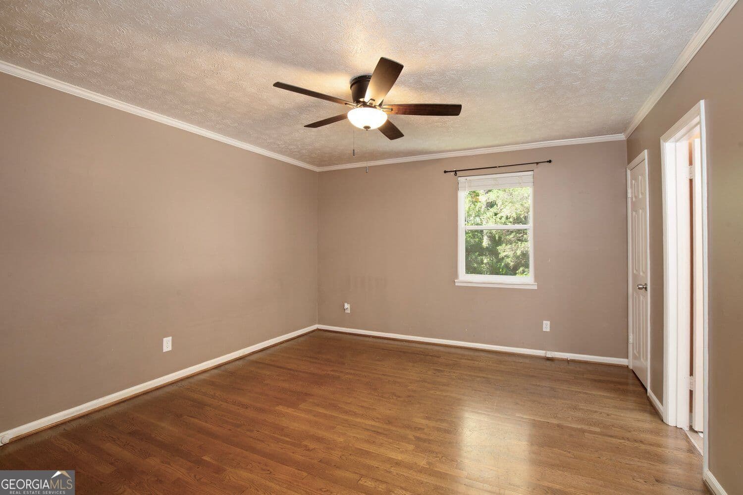 3 bedroom, 2 bathroom, 1,272 sq ft single family residence for sale at 2494 Rhoanoke Drive, Duluth, GA 30096 — photo 6