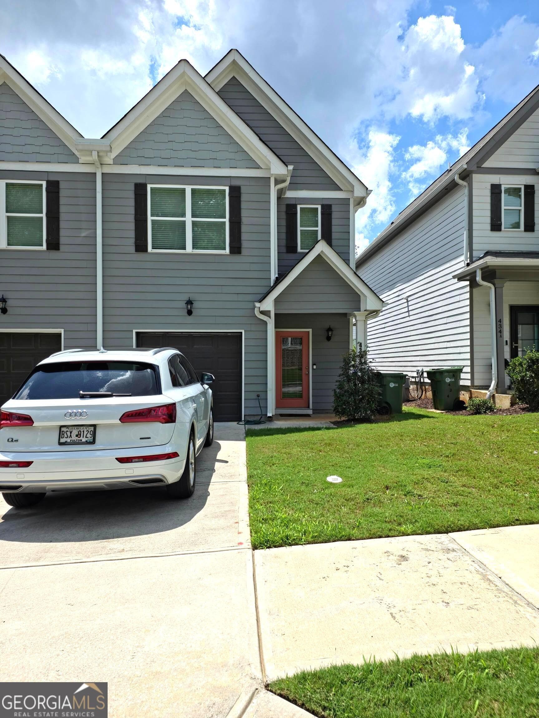 3 bedroom, 2.5 bathroom, 1,800 sq ft townhouse for rent at 430 Village Creek Drive B, Atlanta, GA 30354 for $2,500 a month — photo 2