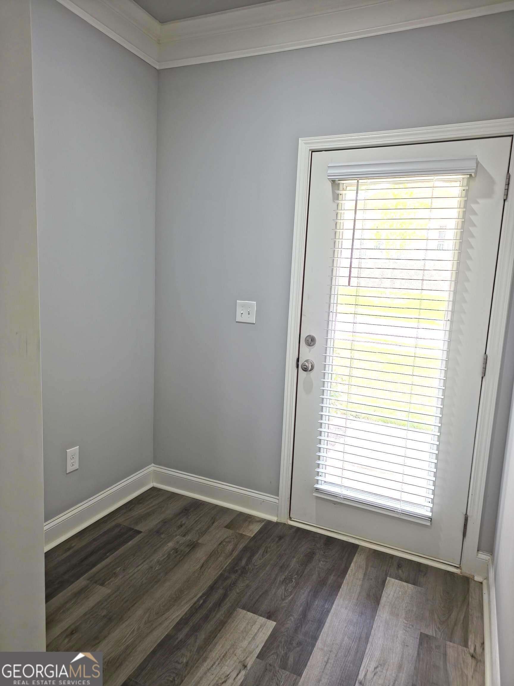 3 bedroom, 2.5 bathroom, 1,800 sq ft townhouse for rent at 430 Village Creek Drive B, Atlanta, GA 30354 for $2,500 a month — photo 7