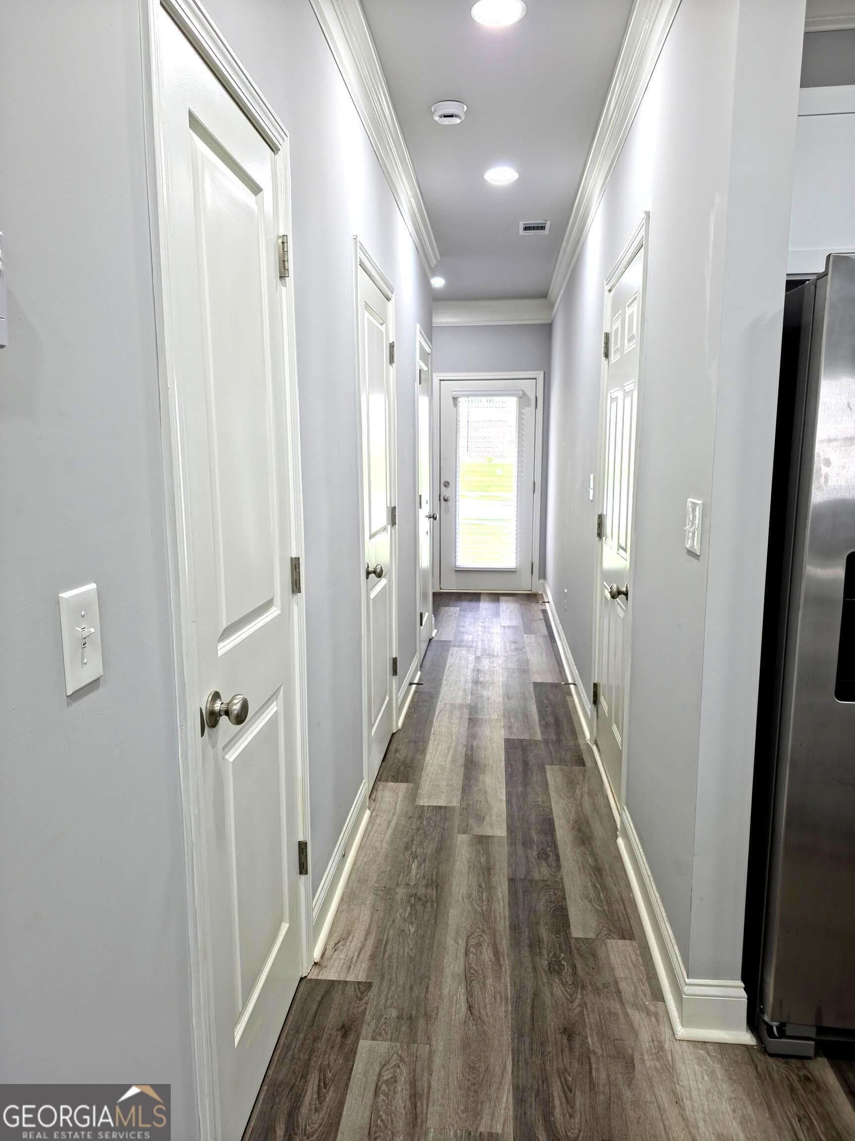 3 bedroom, 2.5 bathroom, 1,800 sq ft townhouse for rent at 430 Village Creek Drive B, Atlanta, GA 30354 for $2,500 a month — photo 8