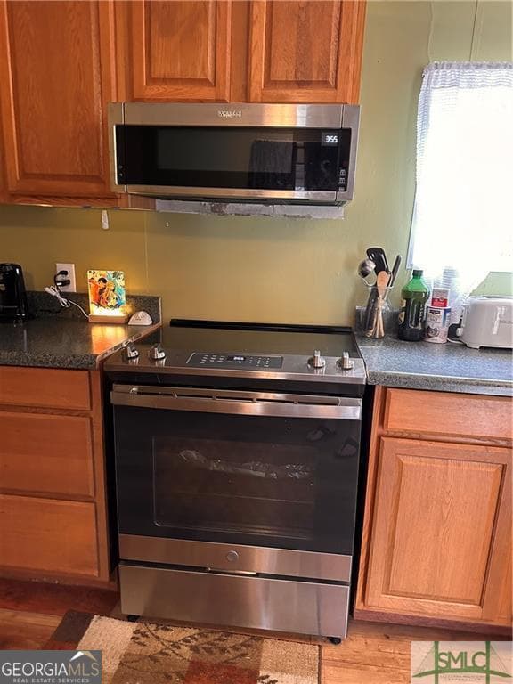 5 bedroom, 4 bathroom manufactured home,mixed use for sale at 219 & 221 John Carter Road, Bloomingdale, GA 31302 — photo 6