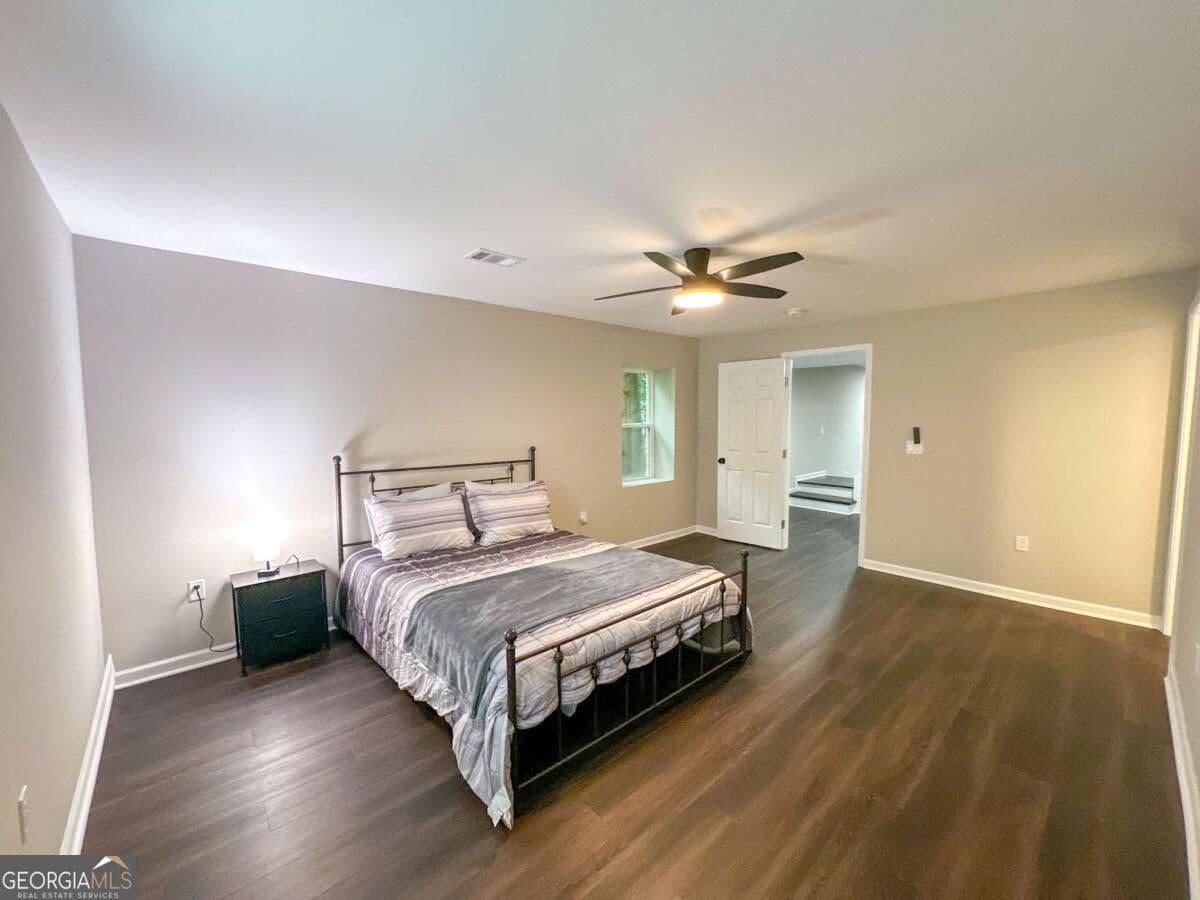 5 bedroom, 3.5 bathroom, 2,180 sq ft single family residence for sale at 2376 Melinda Drive, Atlanta, GA 30345 — photo 7