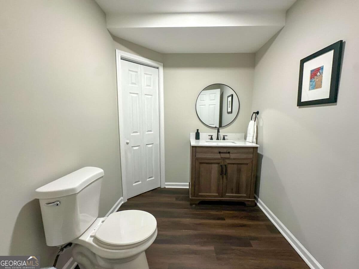 5 bedroom, 3.5 bathroom, 2,180 sq ft single family residence for sale at 2376 Melinda Drive, Atlanta, GA 30345 — photo 3