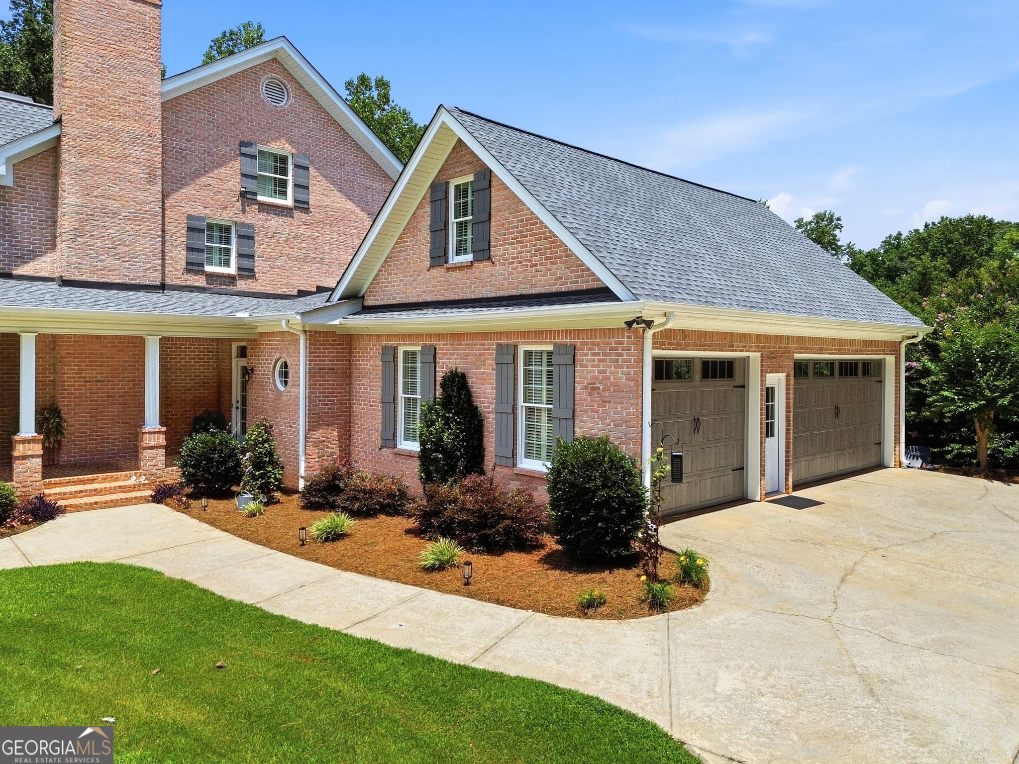 4 bedroom, 4.5 bathroom, 5,367 sq ft single family residence for sale at 135 Amy Lane, Canton, GA 30115 — photo 9