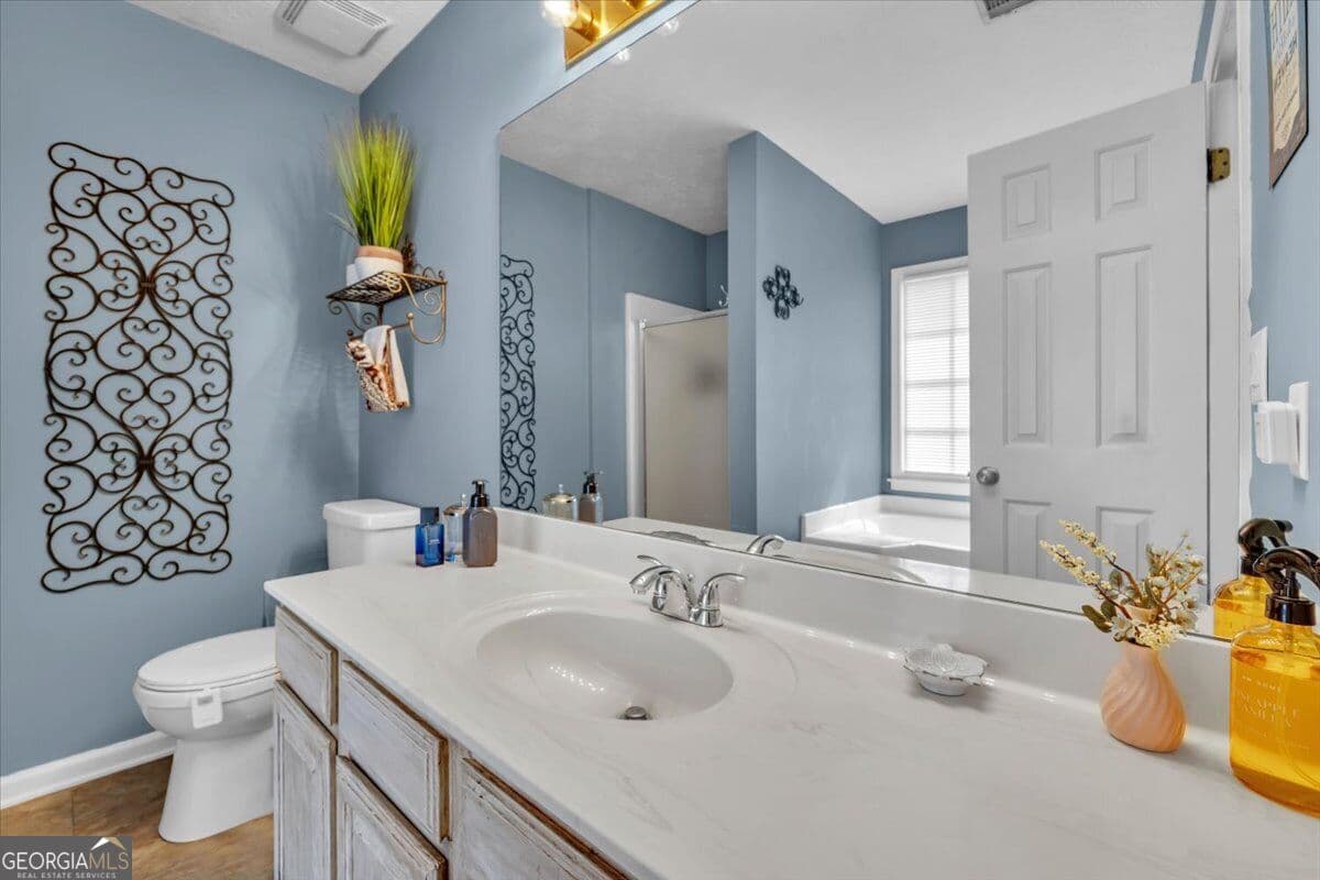 3 bedroom, 2 bathroom, 1,800 sq ft single family residence for sale at 3385 Hudson Lane, Loganville, GA 30052 — photo 8