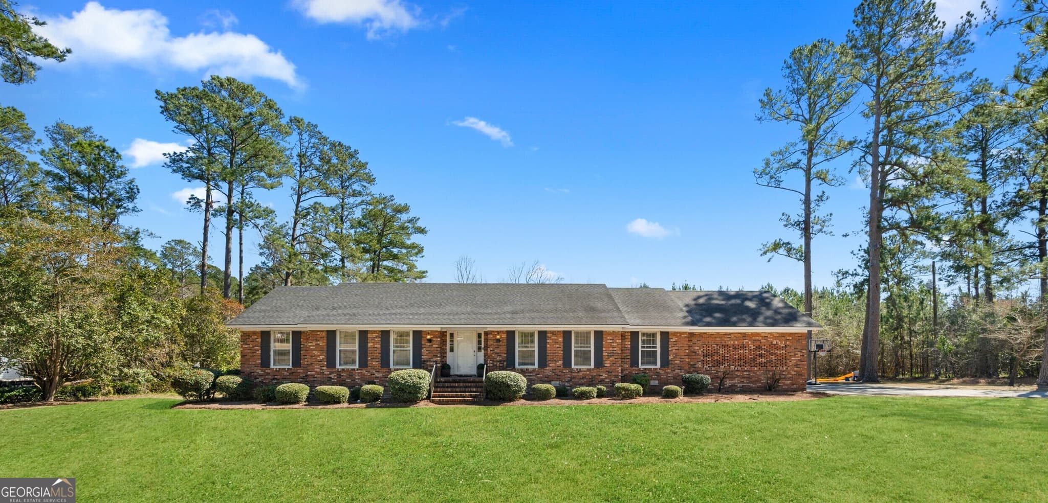 3 bedroom, 2 bathroom, 2,143 sq ft single family residence sold at 914 Progress Place, Millen, GA 30442
