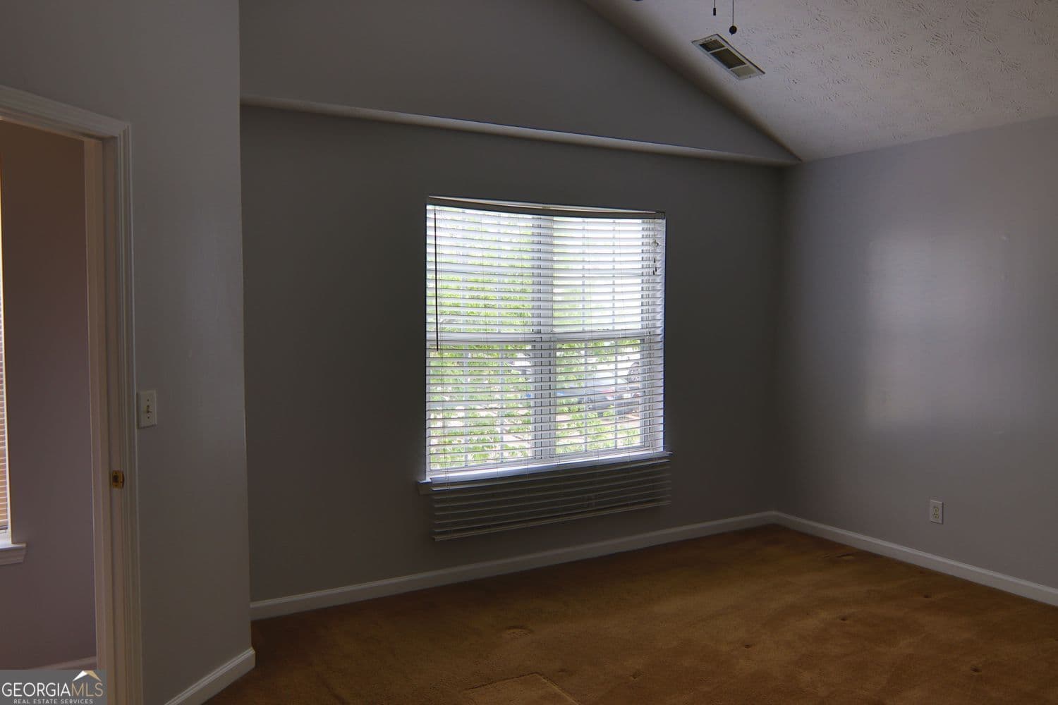 3 bedroom, 2.5 bathroom, 1,744 sq ft condominium for sale at 363 Springhaven Way, Lawrenceville, GA 30046 — photo 8