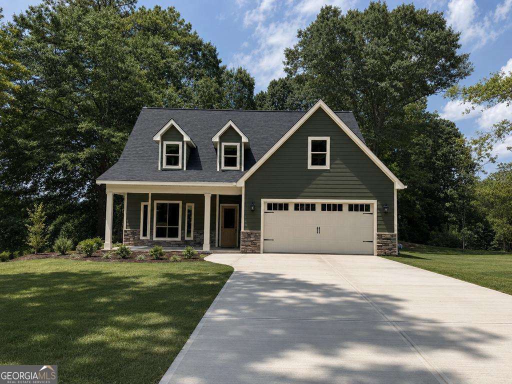 3 bedroom, 2.5 bathroom, 2,400 sq ft single family residence for sale at 655 Longview Street, Carrollton, GA 30117