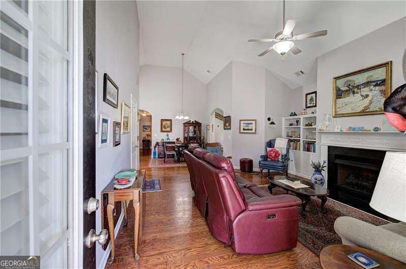 2 bedroom, 2 bathroom, 1,560 sq ft single family residence for sale at 35 Casey Drive, Cartersville, GA 30120 — photo 5
