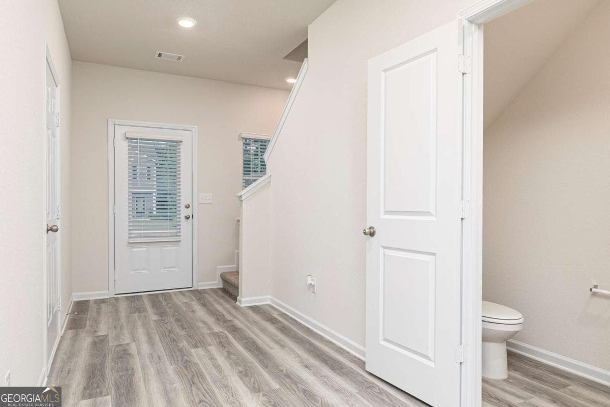 3 bedroom, 2.5 bathroom, 1,680 sq ft single family residence for sale at 110 Howell Drive, Villa Rica, GA 30180 — photo 3
