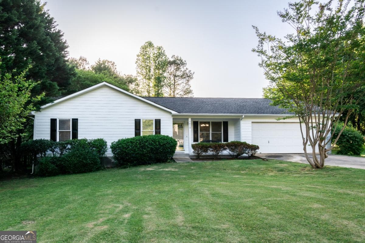 3 bedroom, 2 bathroom, 1,456 sq ft single family residence sold at 7015 Hickory Drive, Winterville, GA 30683