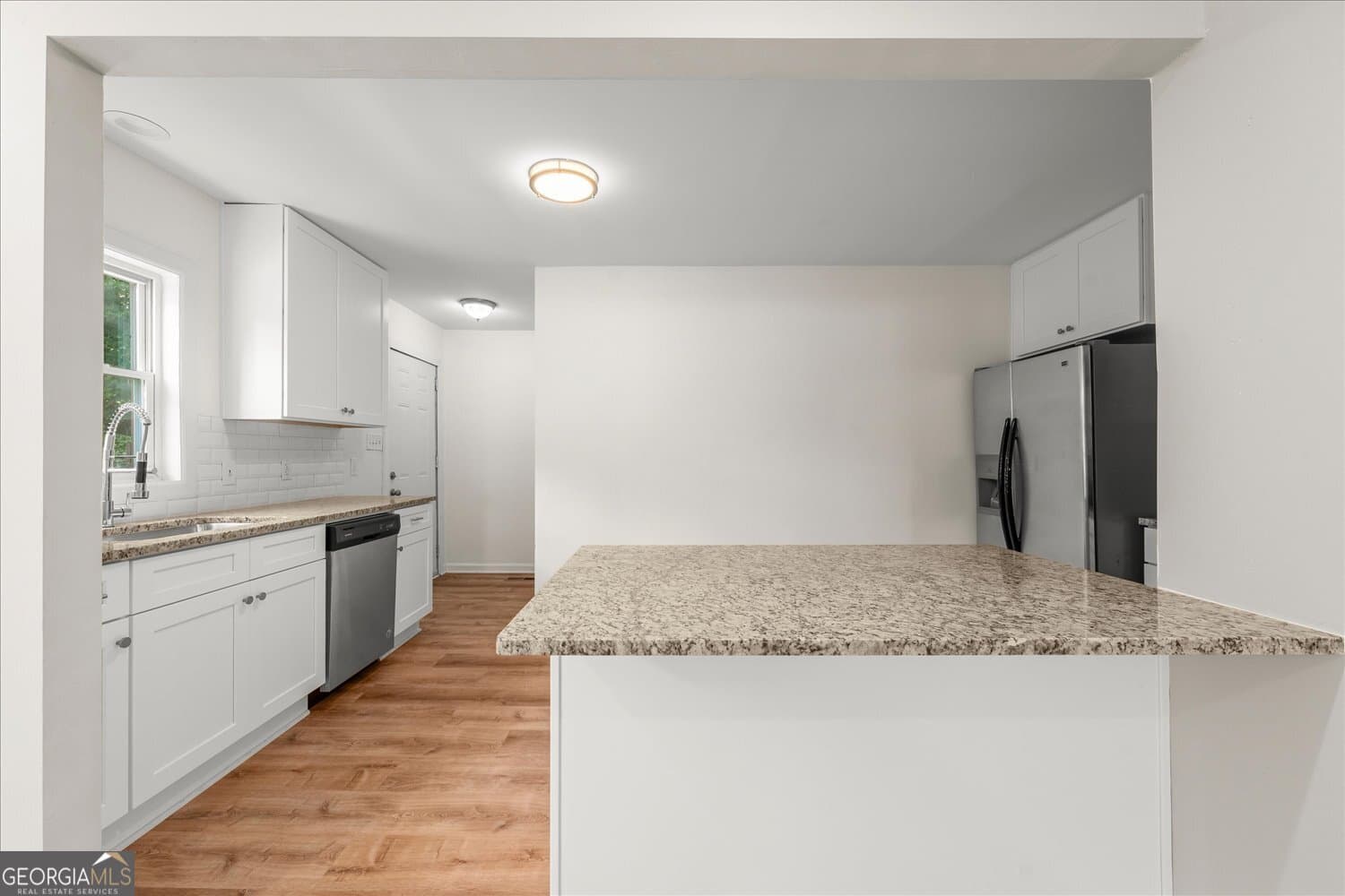 3 bedroom, 2 bathroom, 1,360 sq ft single family residence for sale at 151 Magnolia Terrace, Athens, GA 30606 — photo 9